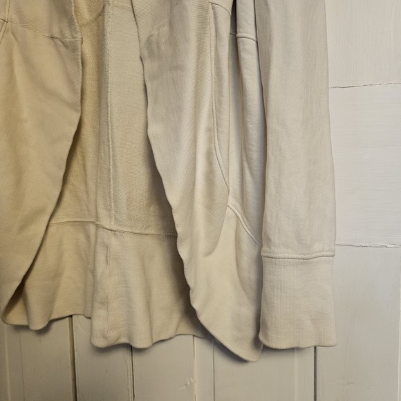 Bass Women's Cream Cardigan - Picture 9 of 12